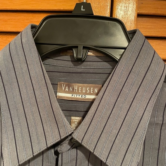 Van Heusen Men’s Wrinkle Free Fitted Business Casual Striped Dress Shirt Sz L - Picture 2 of 7